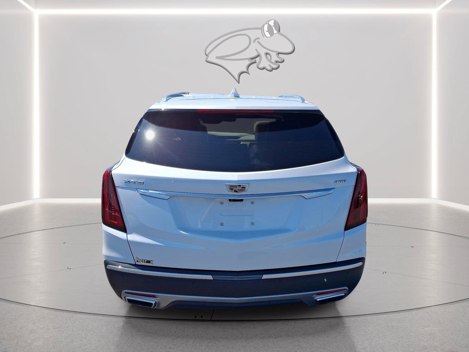 Used 2023 Cadillac XT5 Premium Luxury w/ Platinum Package FWD image 4