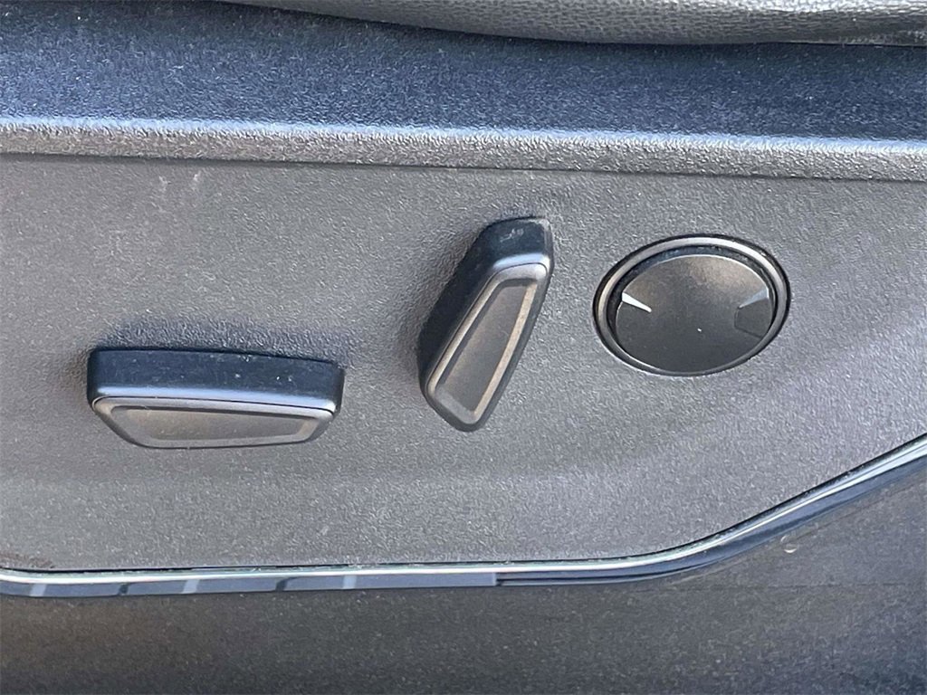 Certified 2023 Ford F350 Lariat w/ Lariat Ultimate Package image 14