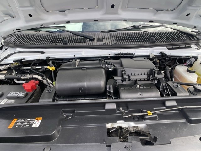 Certified 2024 Ford E-350 and Econoline 350 Super Duty w/ Driver's Safety Package image 12