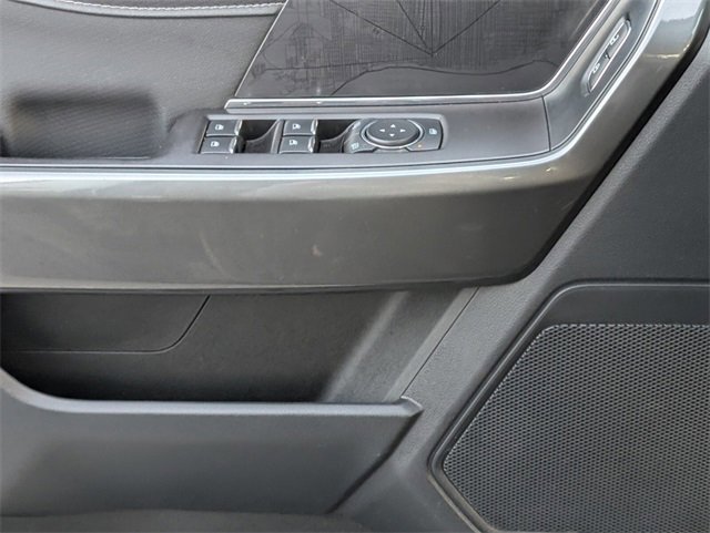 Certified 2022 Ford F150 XLT w/ Equipment Group 302A High image 26