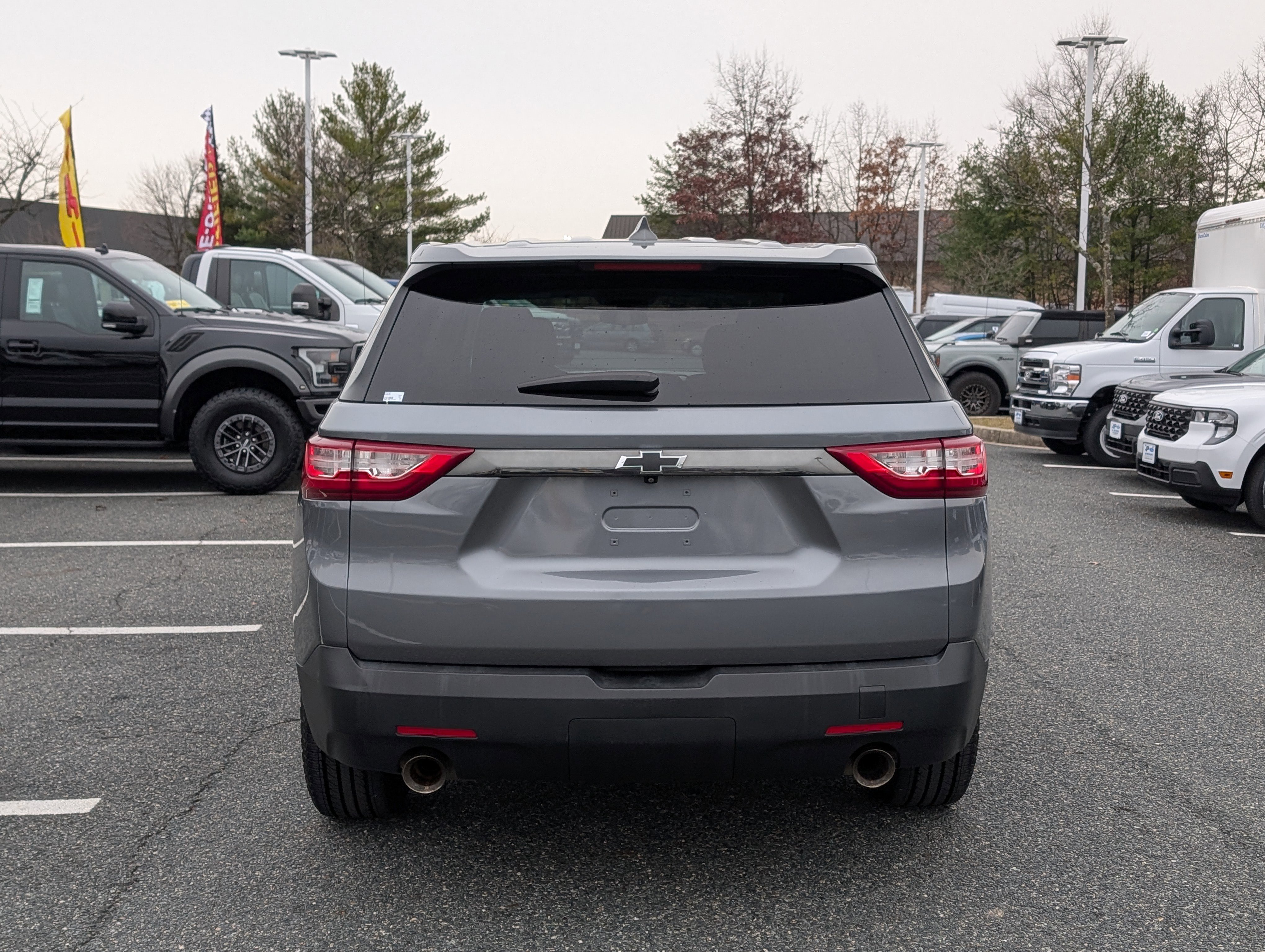 Used 2020 Chevrolet Traverse LS w/ LPO, Blackout Package image 4