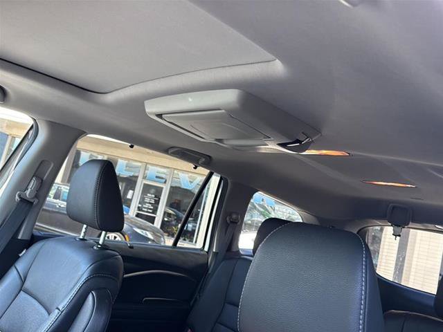 Used 2022 Honda Pilot Touring image 12