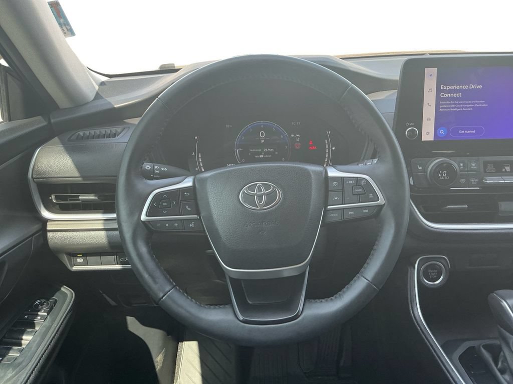Used 2024 Toyota Grand Highlander AWD image 18