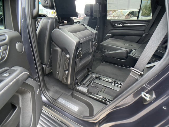 Used 2023 GMC Yukon Denali w/ Denali Reserve Package image 38
