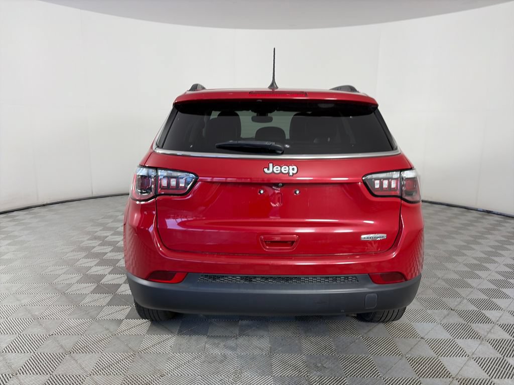 Used 2021 Jeep Compass Latitude FWD image 6