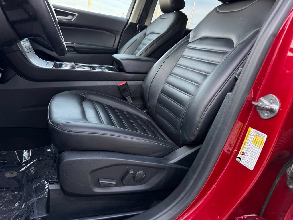 Certified 2020 Ford Edge SEL w/ Convenience Package AWD/4WD image 6