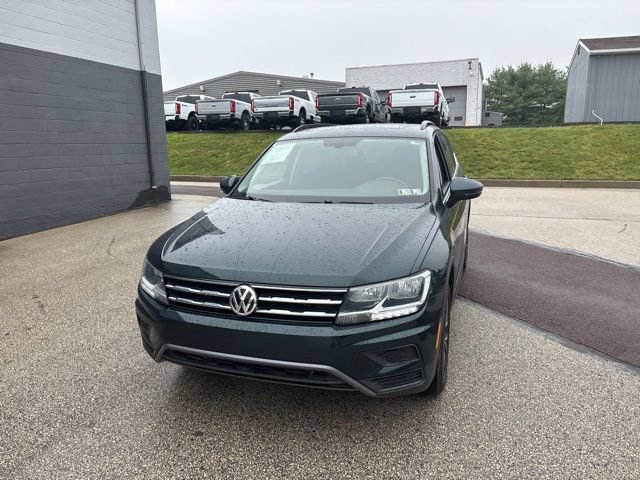 Used 2019 Volkswagen Tiguan SE w/ Panoramic Sunroof Package AWD/4WD image 11