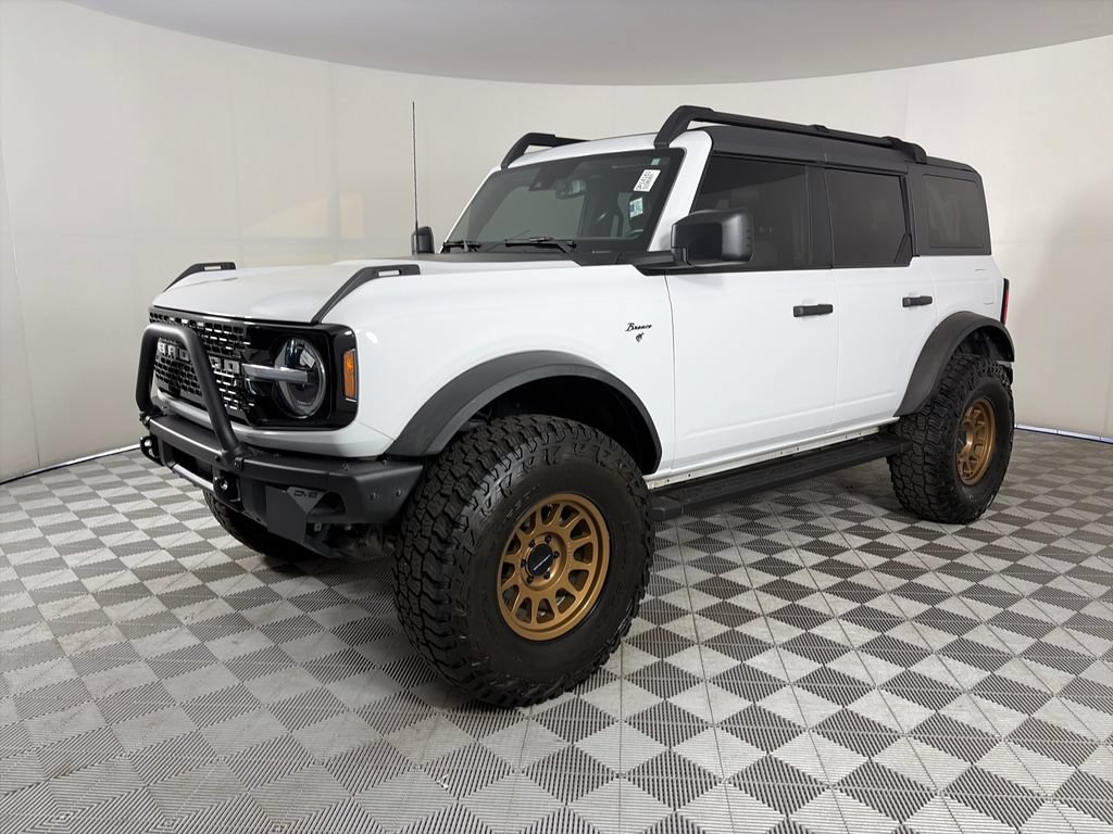 Certified 2023 Ford Bronco Wildtrak AWD/4WD image 3