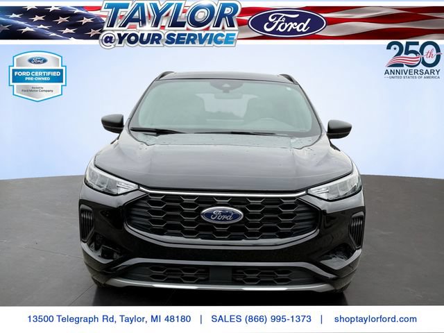 Certified 2024 Ford Escape ST-Line w/ Tech Pack #1 AWD/4WD image 3