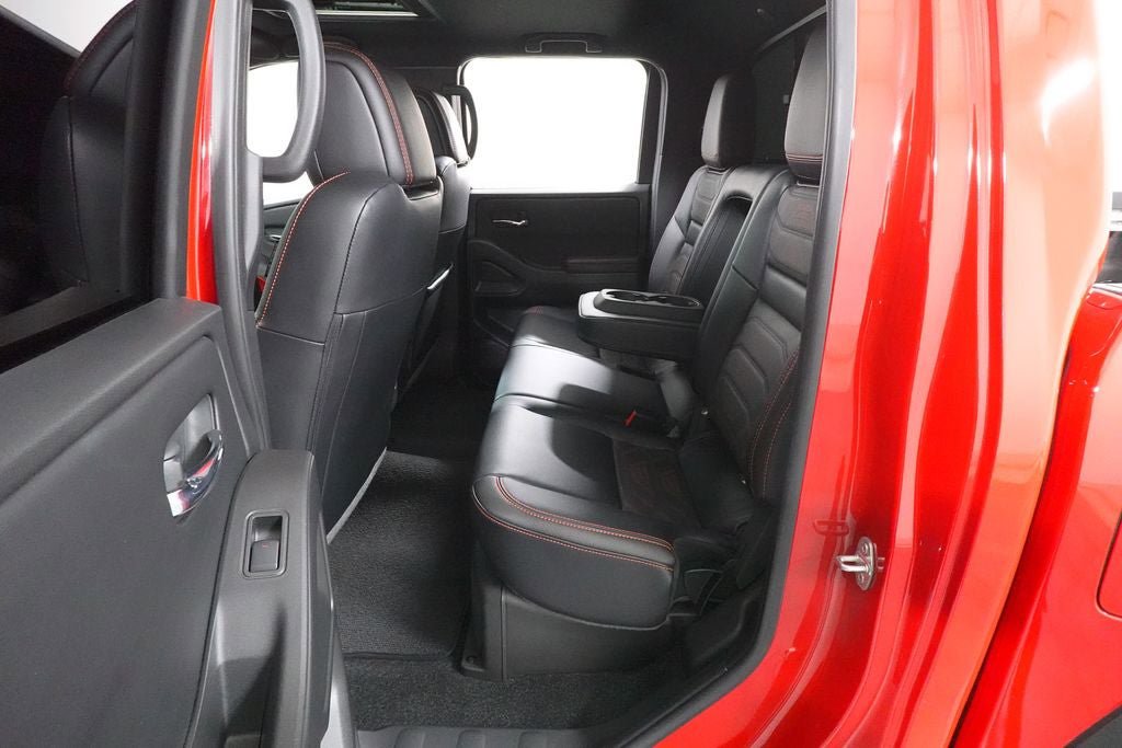Used 2025 Nissan Frontier PRO-4X w/ Pro Premium Package AWD/4WD image 28