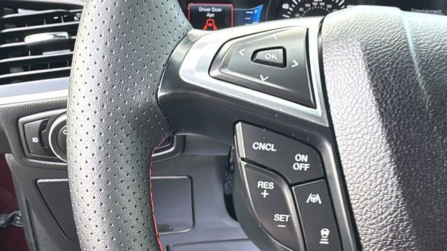 Certified 2023 Ford Edge ST-Line image 17