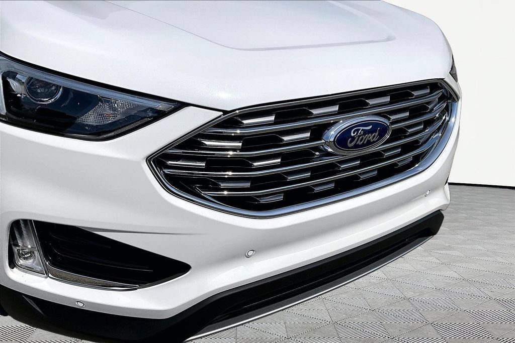 Certified 2024 Ford Edge Titanium AWD/4WD image 28