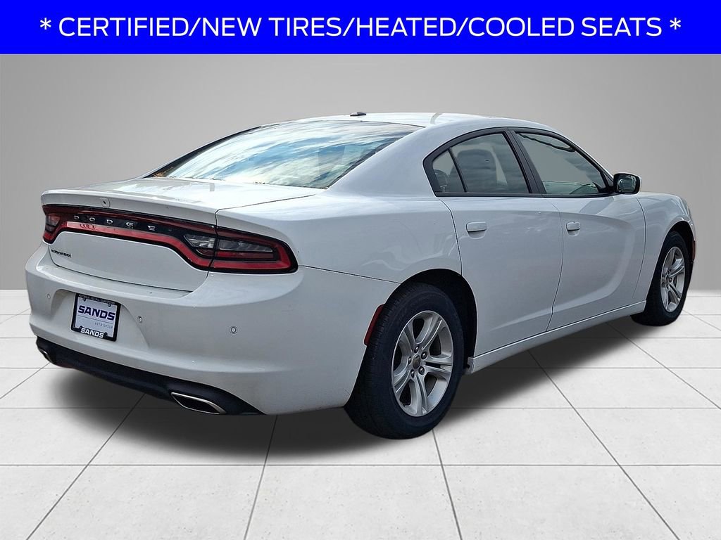 Used 2019 Dodge Charger SXT w/ Leather Interior Group RWD image 4