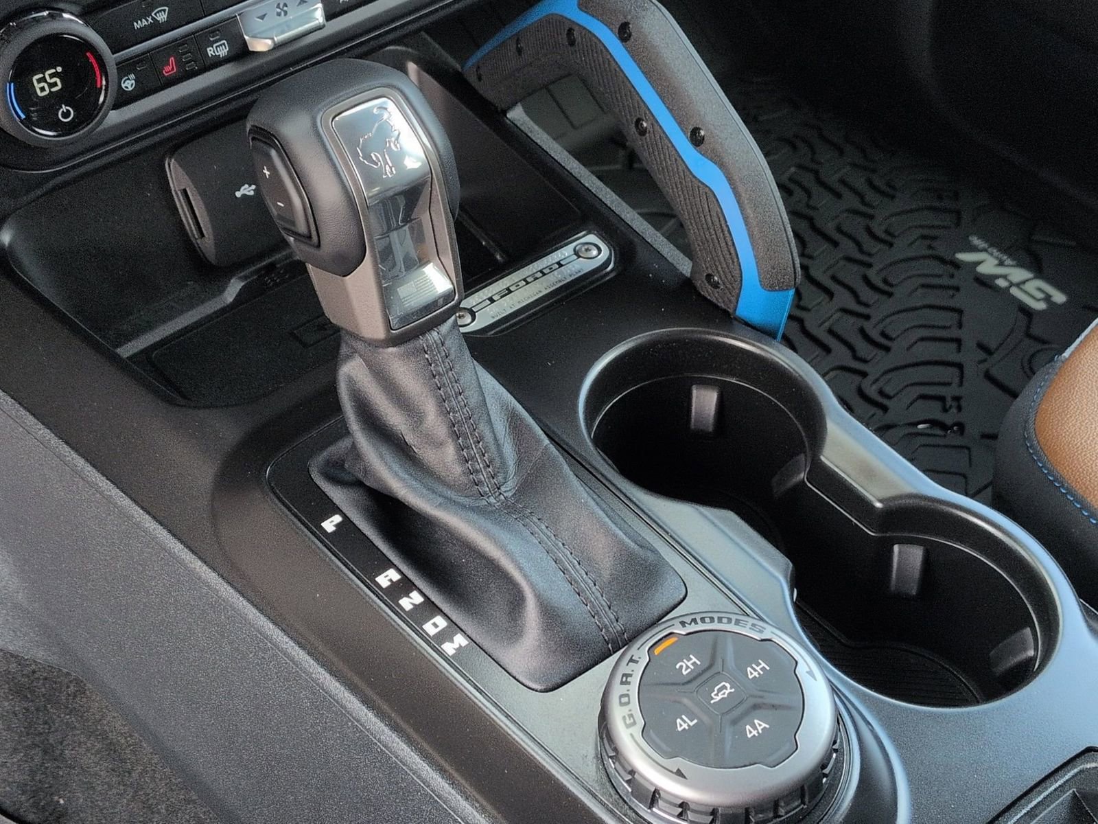 Certified 2023 Ford Bronco Outer Banks w/ Sasquatch Package image 39