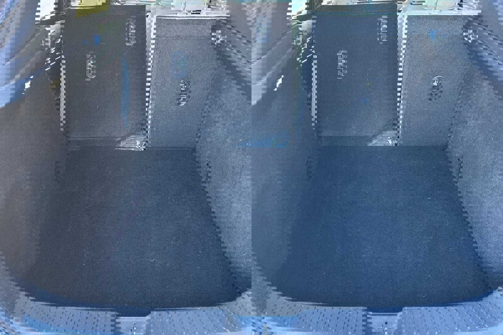 Used 2024 MAZDA CX-30 AWD 2.5 S w/ Preferred Package image 17