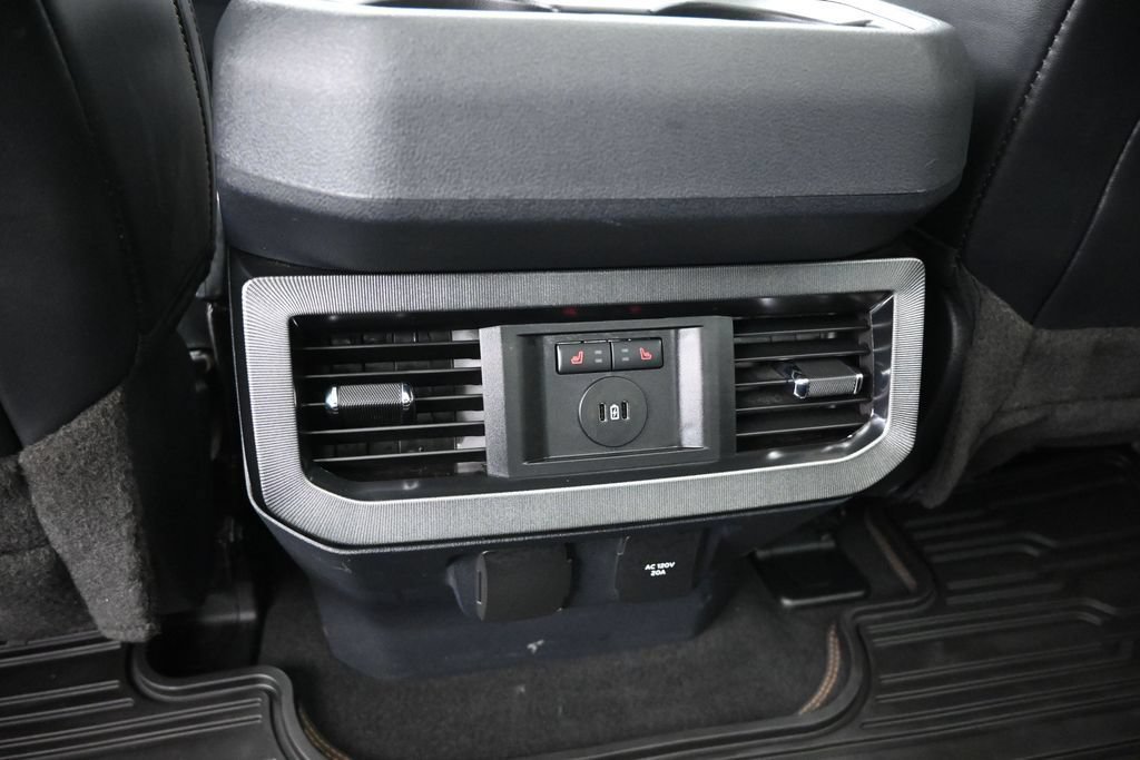 Certified 2023 Ford F450 Platinum w/ FX4 Off-Road Package AWD/4WD image 15