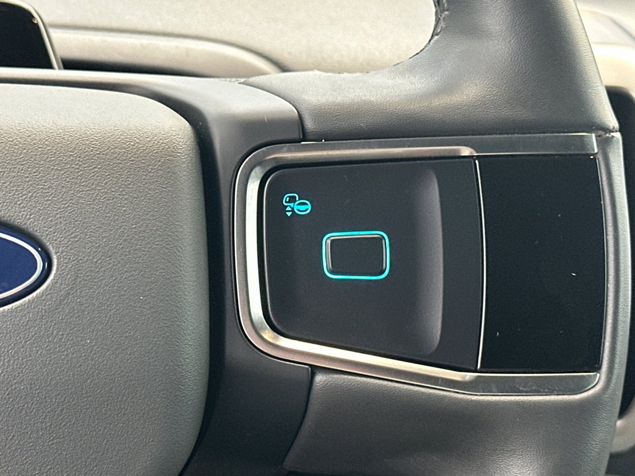 Certified 2025 Ford Expedition Max Active RWD image 28