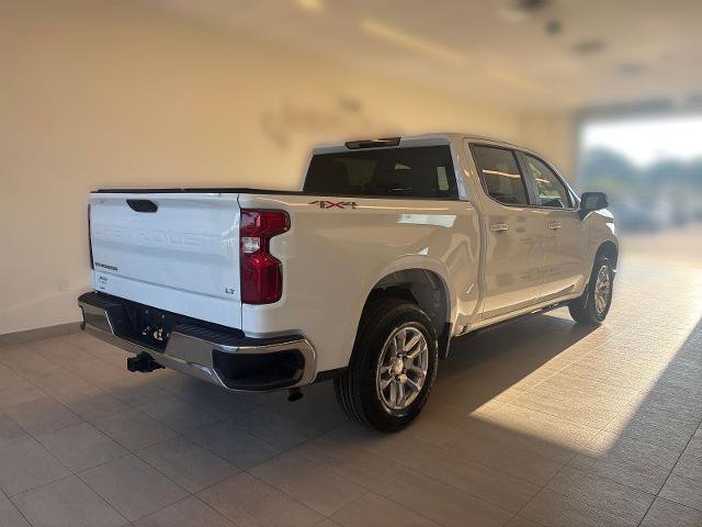 Used 2023 Chevrolet Silverado 1500 LT AWD/4WD image 2