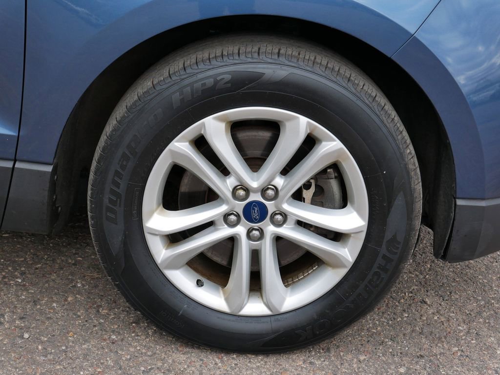 Certified 2019 Ford Edge SEL w/ Equipment Group 201A AWD/4WD image 7