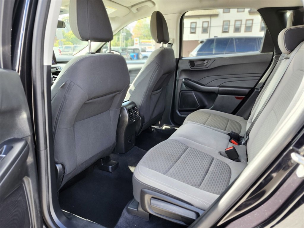 Certified 2022 Ford Escape SE w/ Convenience Package image 16