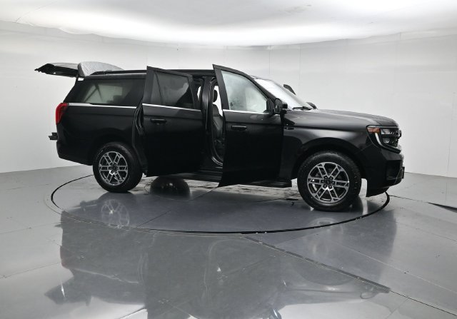Certified 2025 Ford Expedition Max Active AWD/4WD image 56