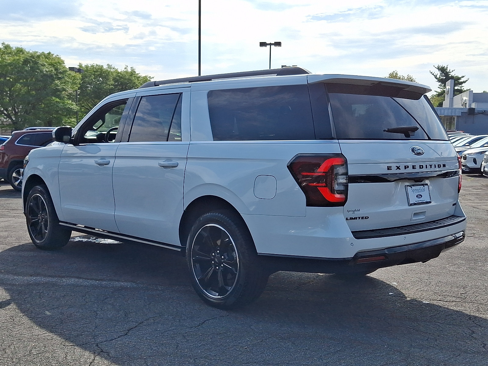 Certified 2024 Ford Expedition Max Limited AWD/4WD image 4
