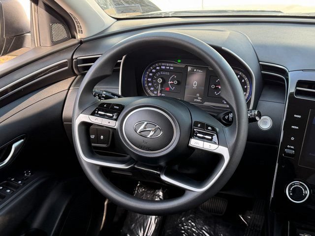 Used 2023 Hyundai Tucson SEL FWD image 16