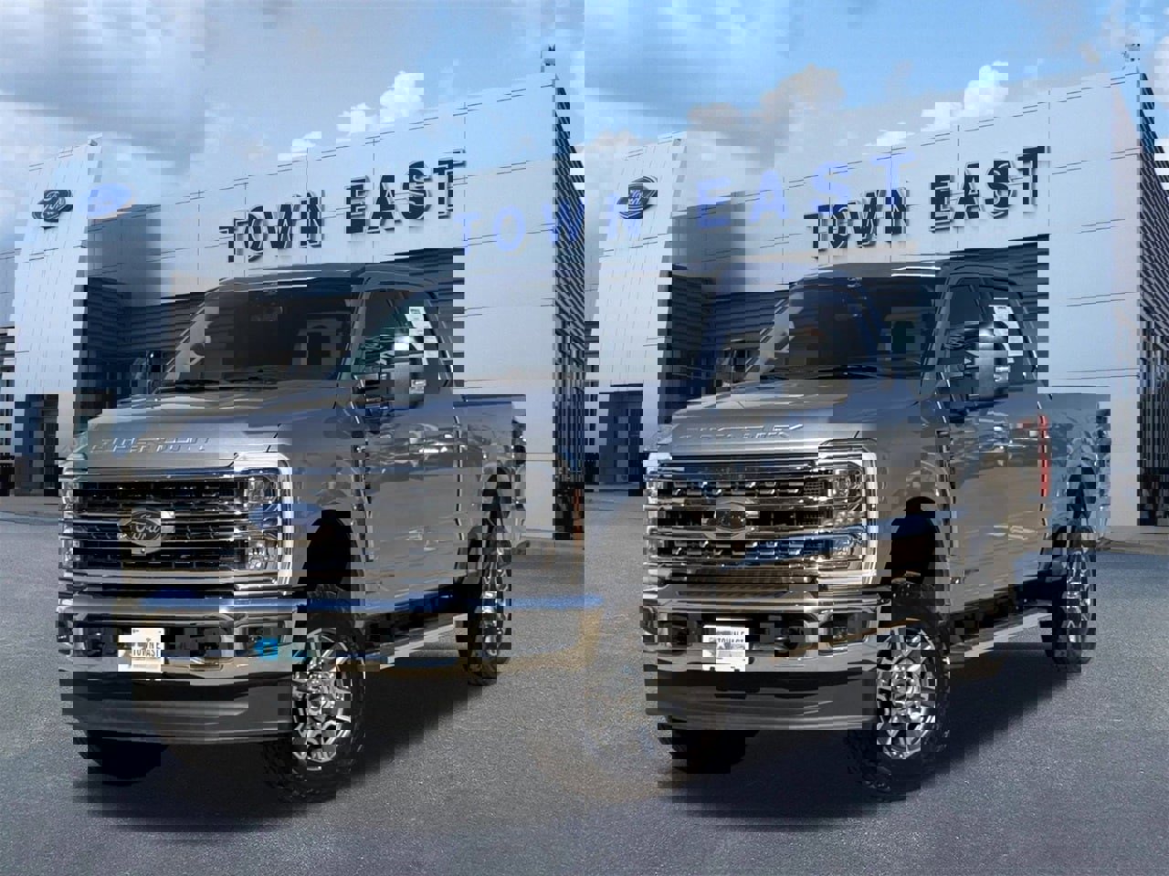 Certified 2024 Ford F250 Lariat w/ FX4 Off-Road Package