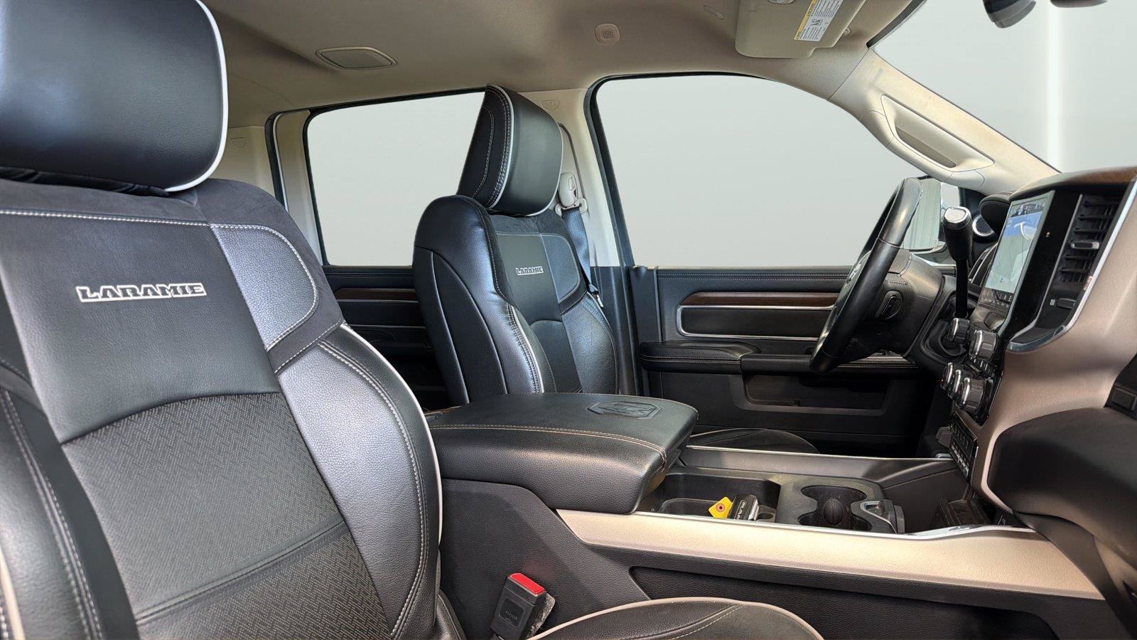 Used 2022 RAM 2500 Laramie AWD/4WD image 14