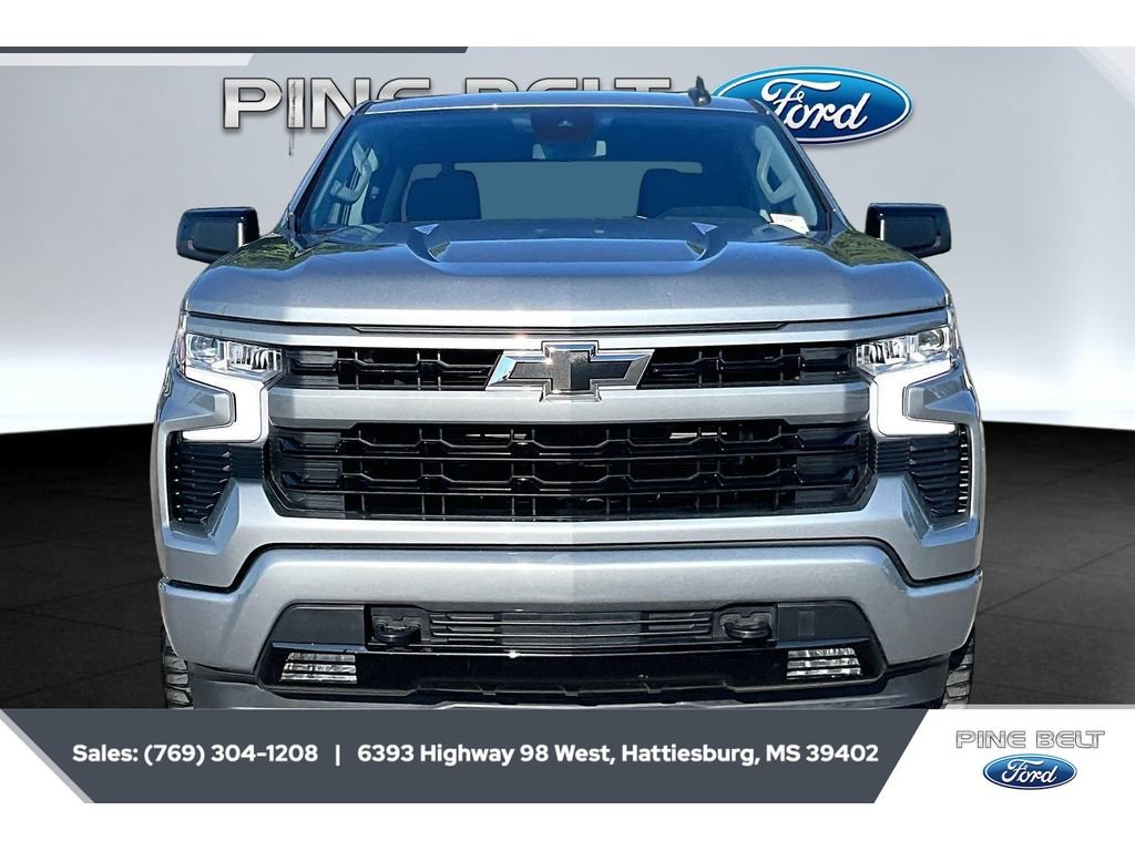 Used 2026 Chevrolet Silverado 1500 RST AWD/4WD image 3