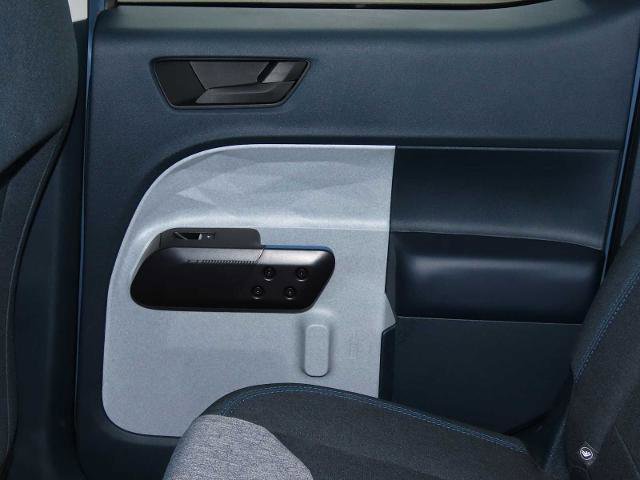 Certified 2025 Ford Maverick XLT w/ Equipment Group 301A image 20