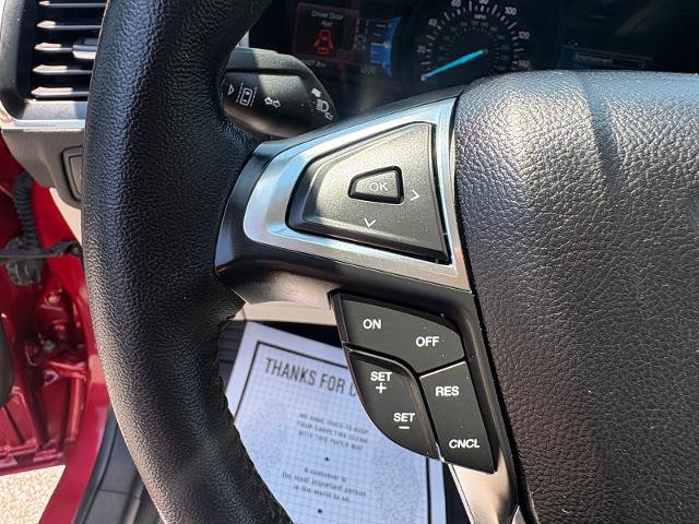 Certified 2022 Ford Edge Titanium AWD/4WD image 16