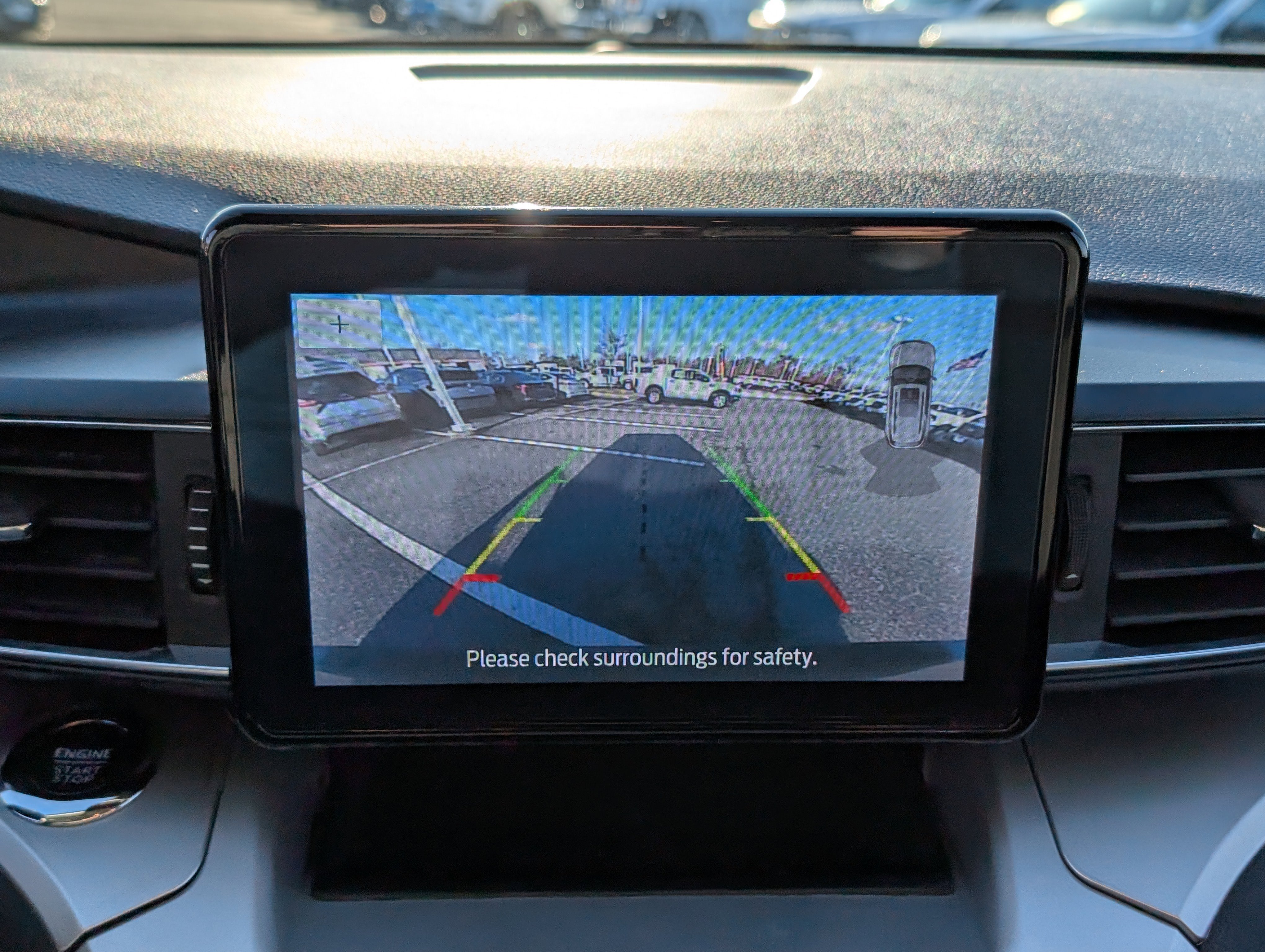 Certified 2022 Ford Explorer XLT w/ Equipment Group 202A image 30