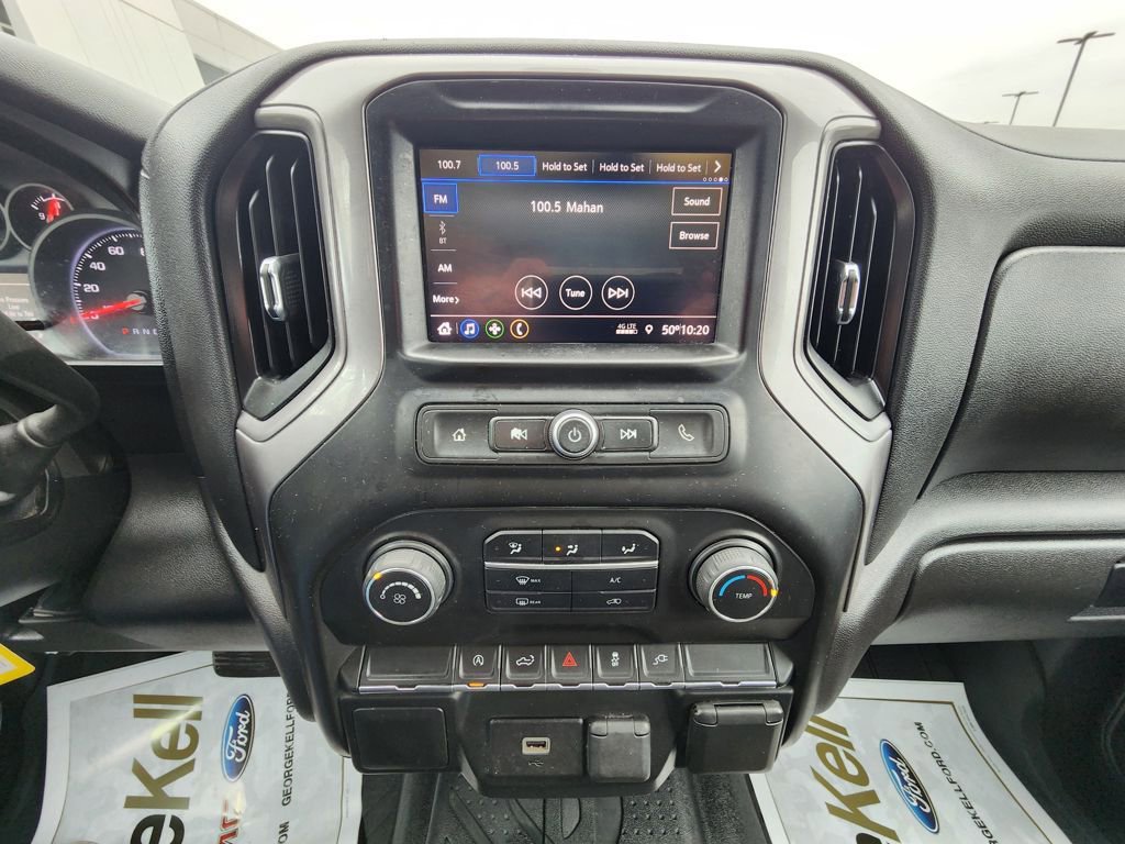 Used 2020 Chevrolet Silverado 1500 Custom w/ Custom Value Package image 17