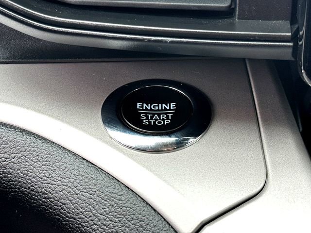 Certified 2024 Ford Explorer XLT image 17