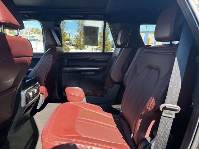 Certified 2024 Ford Expedition Limited image 27