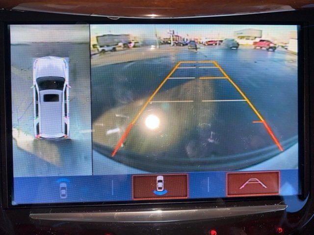 Used 2019 Cadillac Escalade Luxury image 12