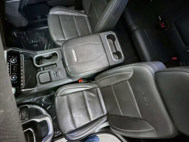Used 2024 GMC Sierra 3500 Denali w/ Technology Package AWD/4WD image 23
