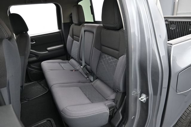 Used 2026 Nissan Frontier SV RWD image 27