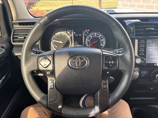 Used 2020 Toyota 4Runner TRD Off-Road Premium w/ Moonroof Package AWD/4WD image 19