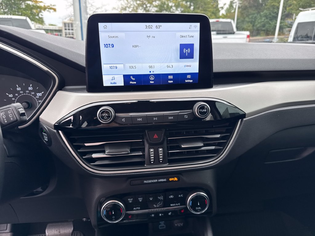 Certified 2022 Ford Escape SEL AWD/4WD image 18