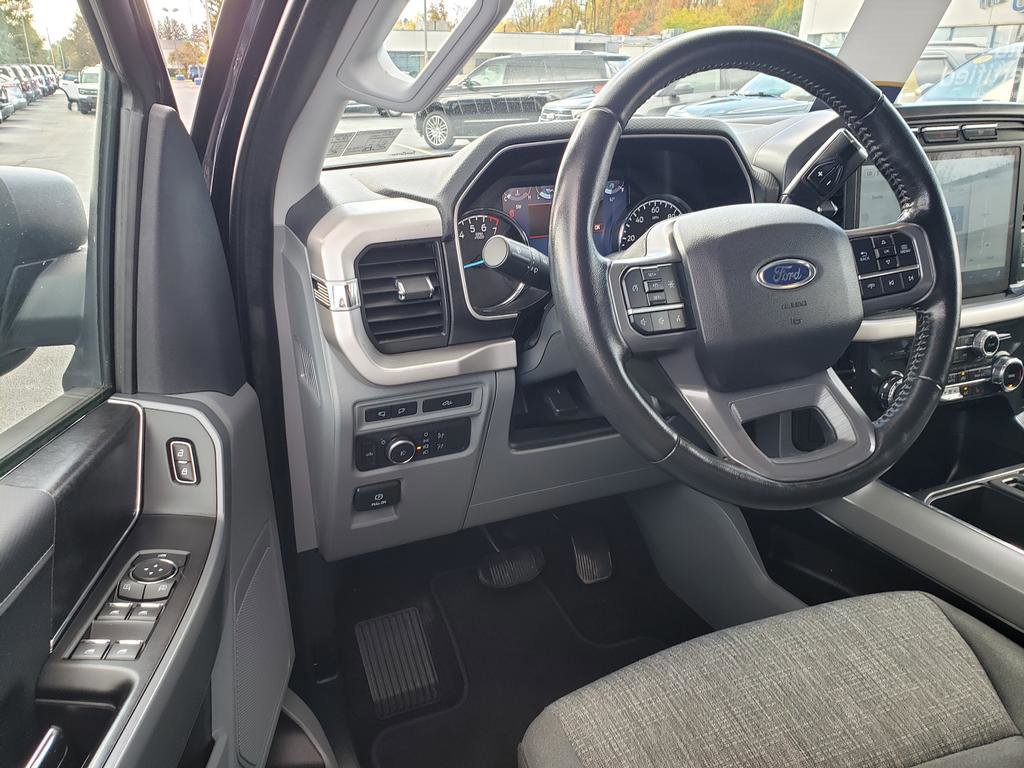 Certified 2022 Ford F150 XLT w/ Equipment Group 302A High image 9