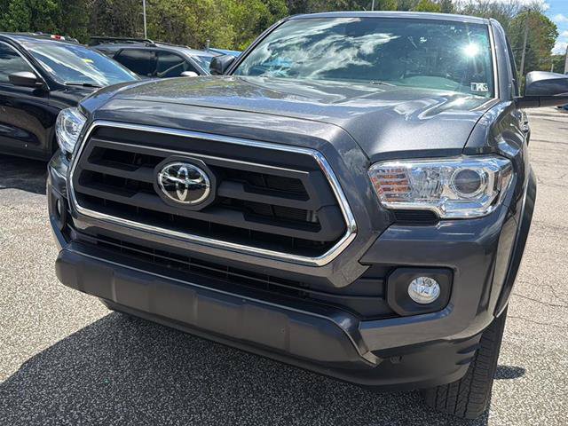 Used 2023 Toyota Tacoma SR5 w/ Technology Package AWD/4WD image 2