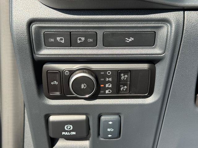Certified 2024 Ford F150 Lariat w/ Mobile Office Package AWD/4WD image 25
