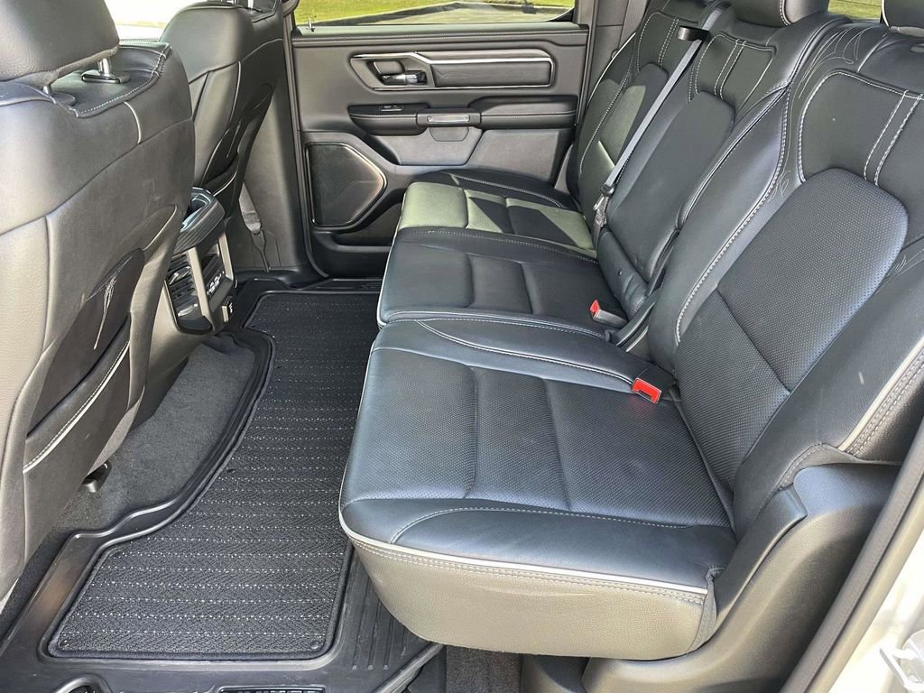 Used 2022 RAM 1500 Limited AWD/4WD image 12