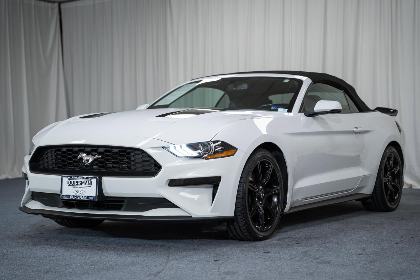 Certified 2020 Ford Mustang Premium RWD image 9