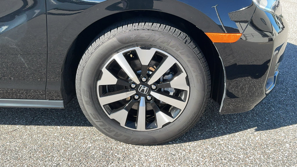 Used 2025 Honda Odyssey EX-L image 12