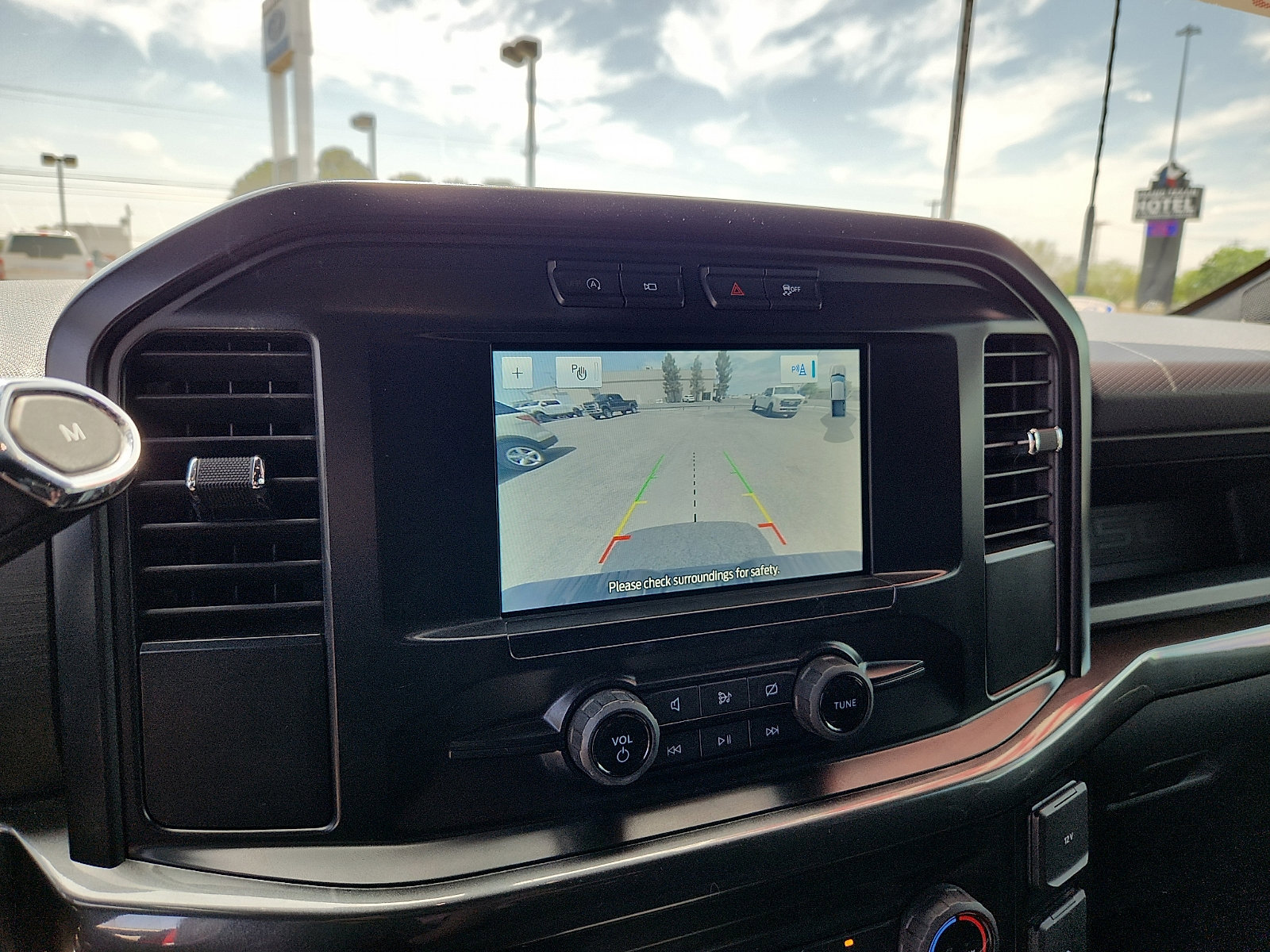 Certified 2022 Ford F150 XL w/ STX Appearance Package image 11