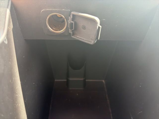 Certified 2018 Ford Explorer XLT image 38