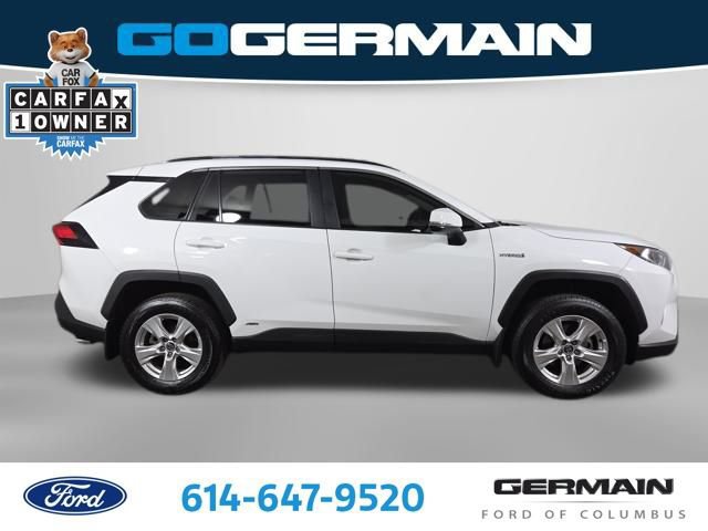 Used 2021 Toyota RAV4 XLE AWD/4WD image 7